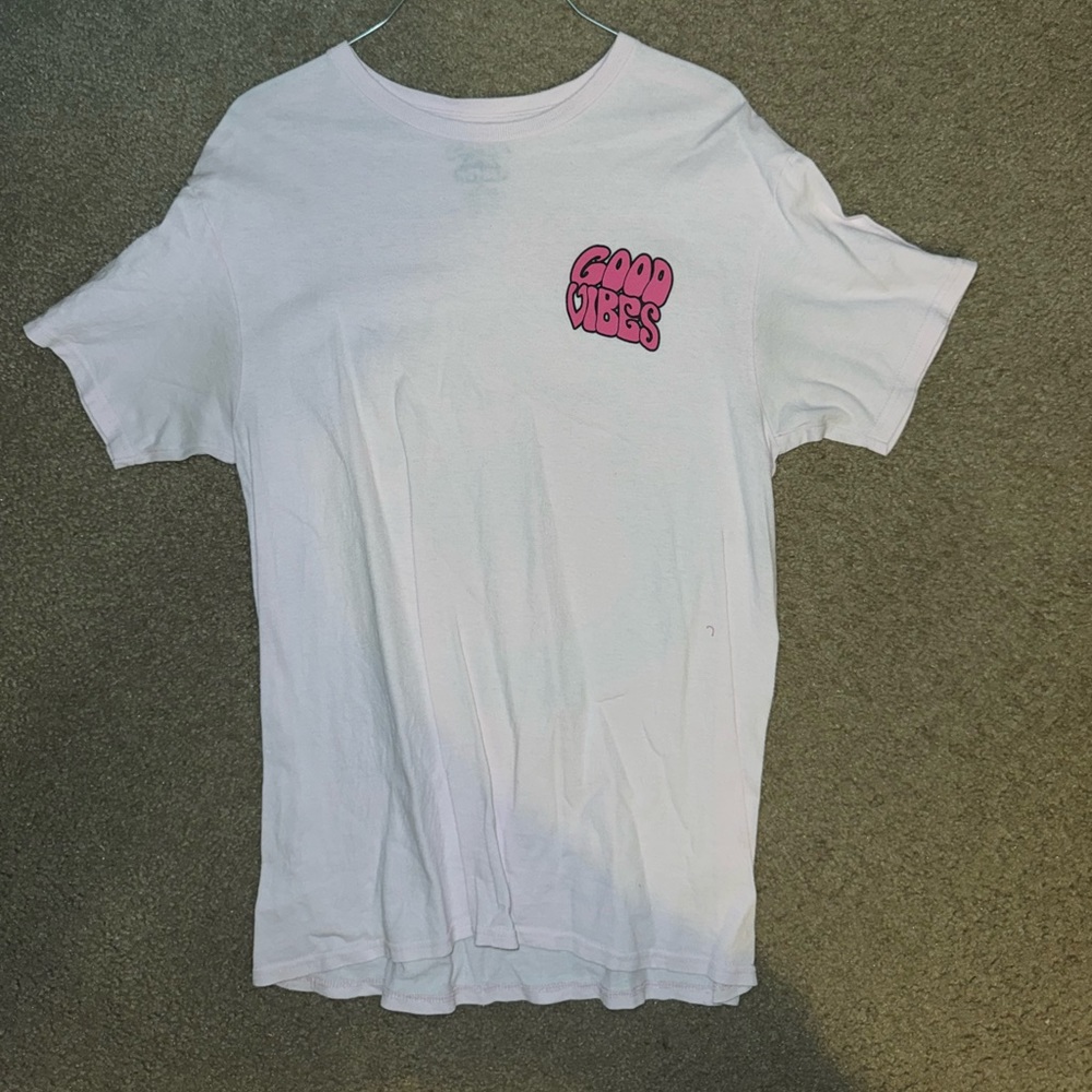 Men’s Pink Graphic Tee